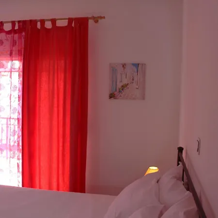 Sea And Sun Maisonette
