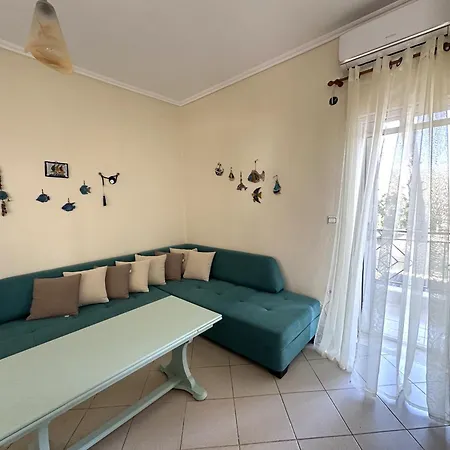 Sea And Sun Maisonette